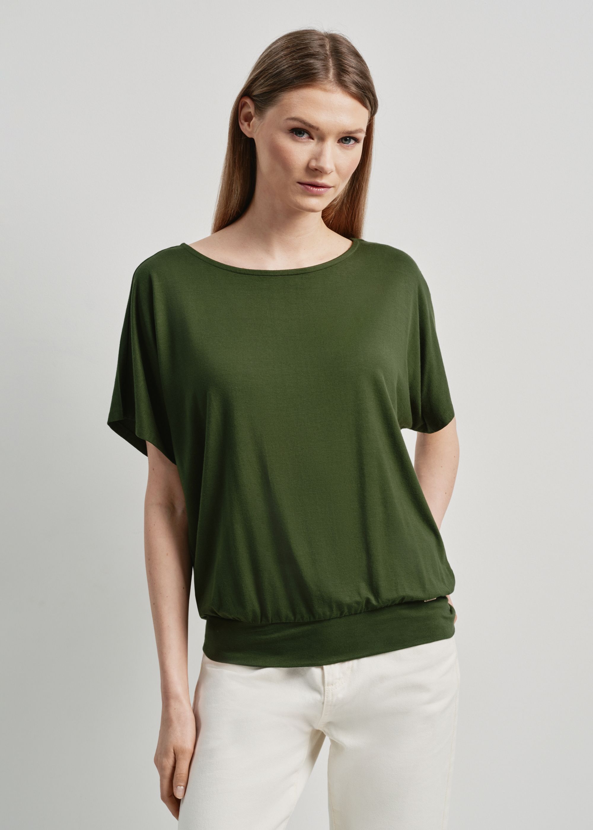 Жіноча блузка зеленого кольору
