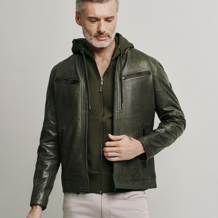 Чоловіча шкіряна куртка оливкового кольору