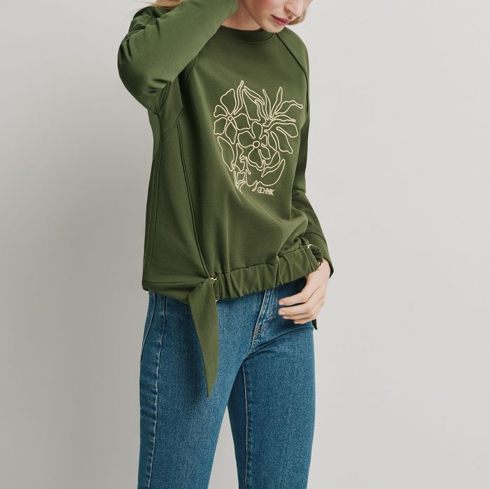 Зелений жіночий світшот з квітковою вишивкою