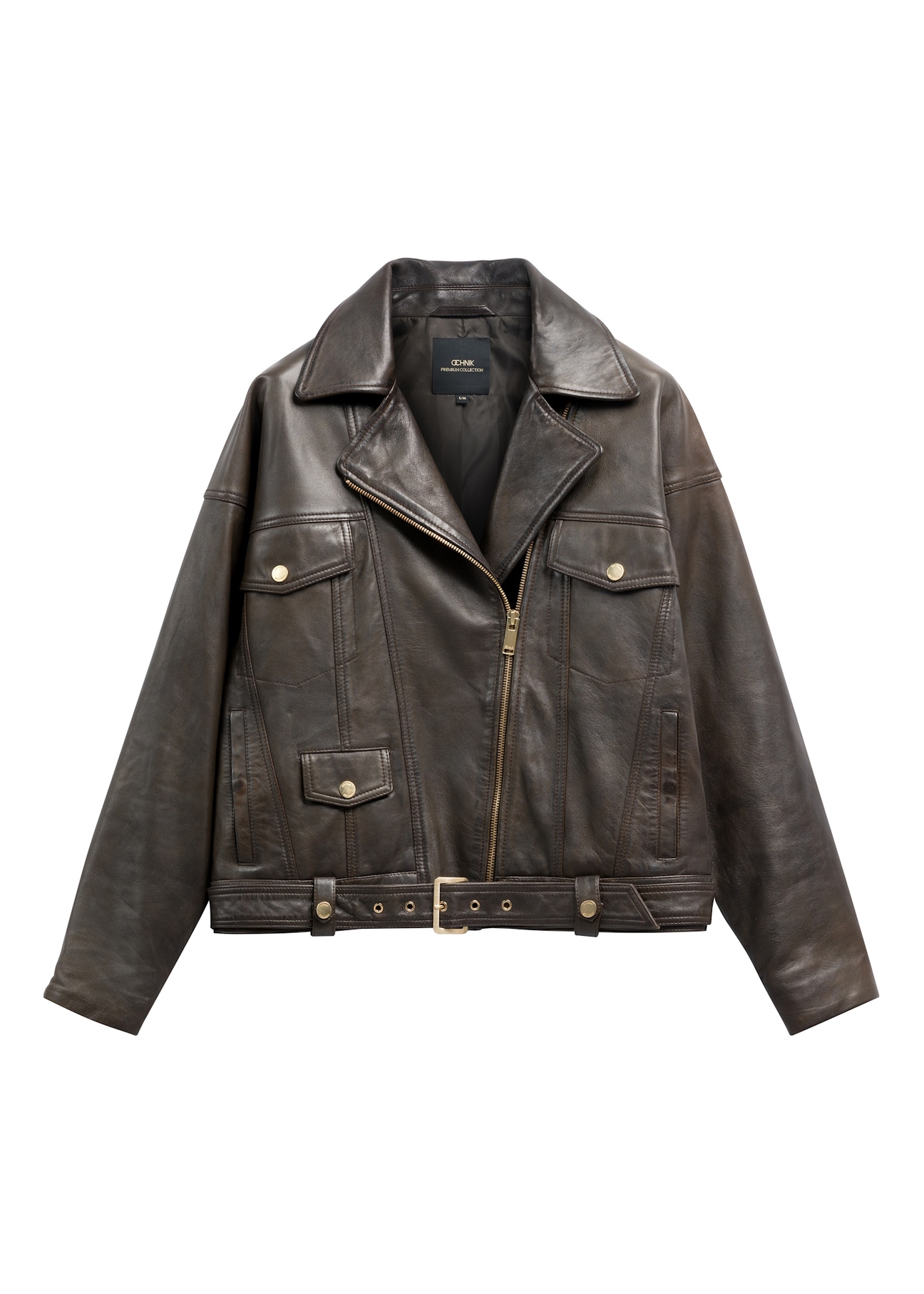 Жіноча коричнева байкерська куртка оверсайз зі шкіри KURDS-0608-1I(W26), вигляд виробу спереду на білому тлі.