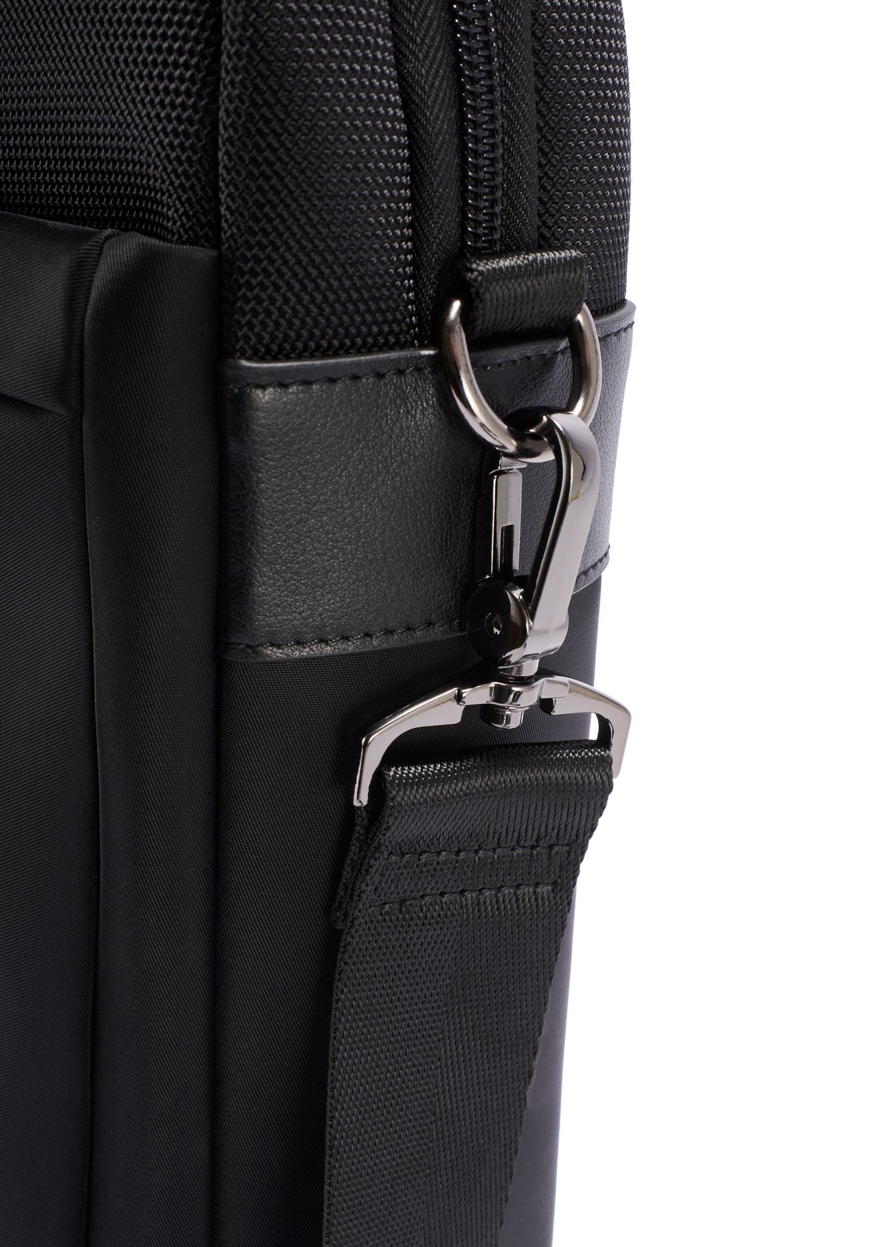 Чорна чоловіча сумка TORMN-0408-99(W26)