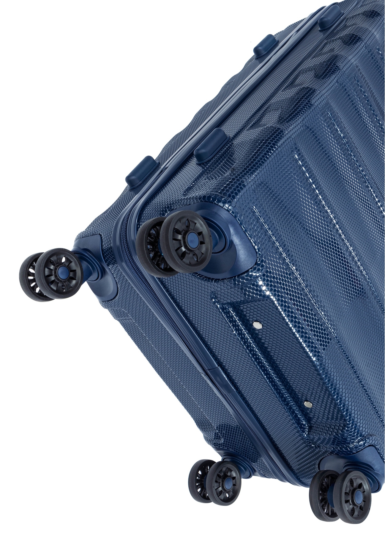 Велика валіза на колесах WALPC-0015-7D-28(W26), вигляд виробу на колесах на білому фоні.