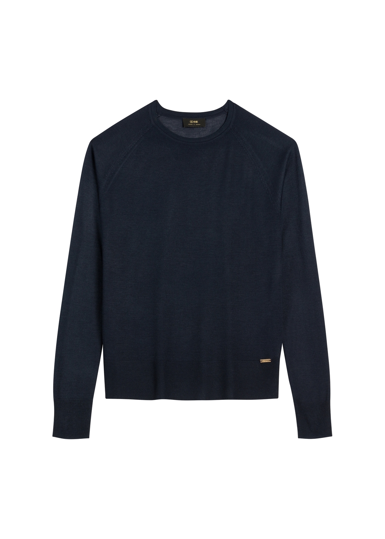 Тонкий темно-синій жіночий светр SWEDT-0257-7E(W26), вигляд виробу спереду на білому тлі.