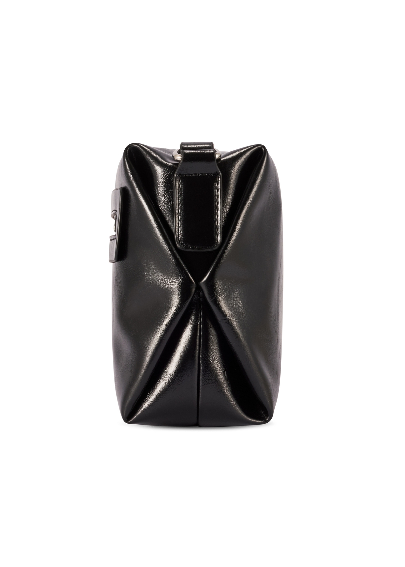 Чорна жіноча сумка через плече TOREC-1207-9F(W26), вигляд виробу збоку на білому фоні.