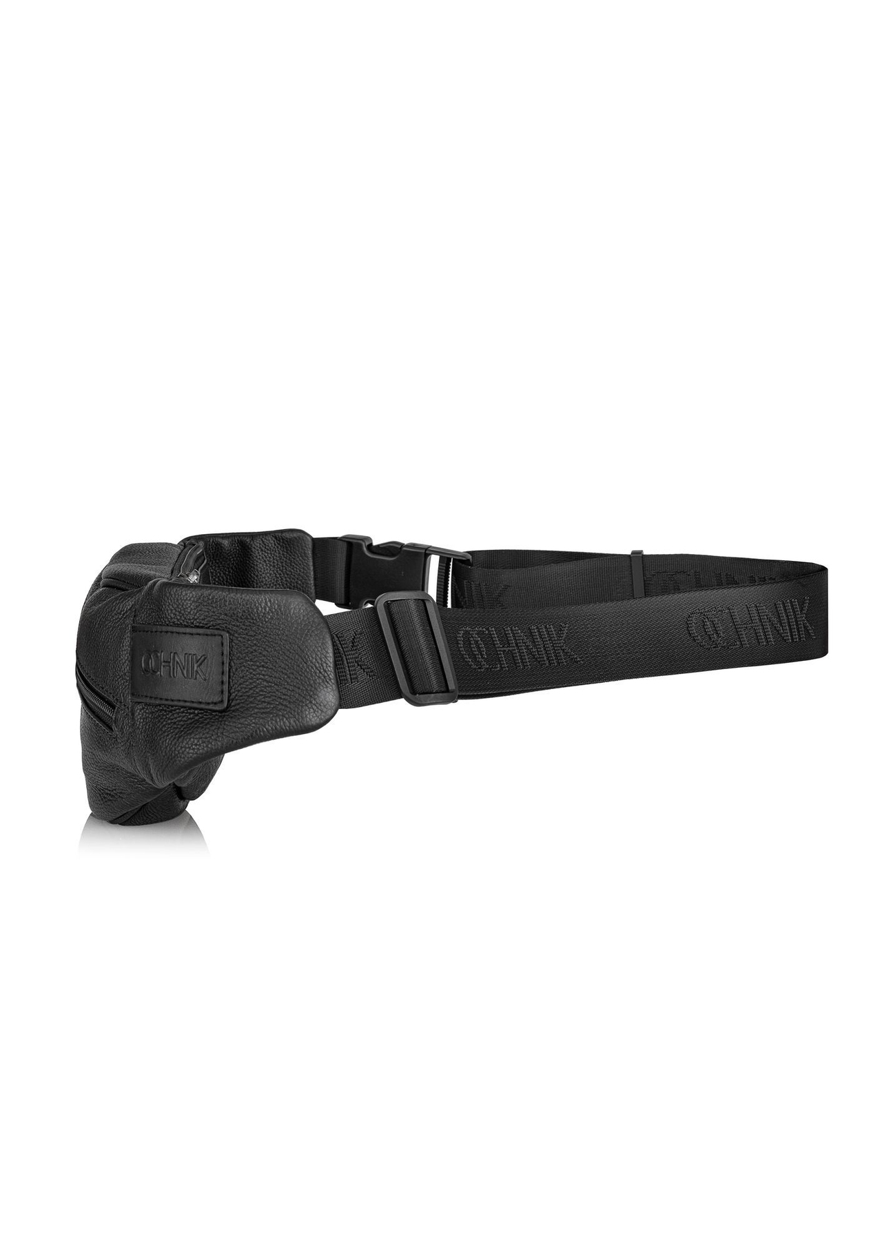 Чоловіча чорна шкіряна поясна сумка TORMS-0440B-99(Z25), вигляд виробу збоку на білому фоні.