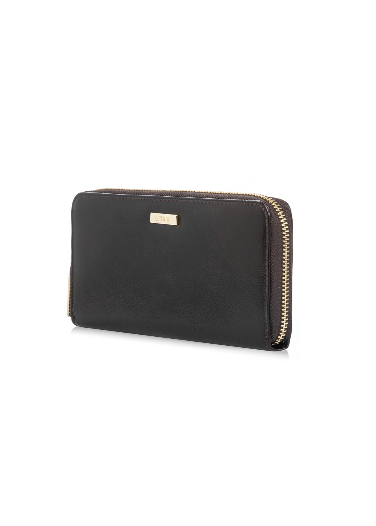 Жіночий гаманець темно-коричневого кольору PORES-0986-1I(W26), діагональний вигляд виробу на білому тлі.