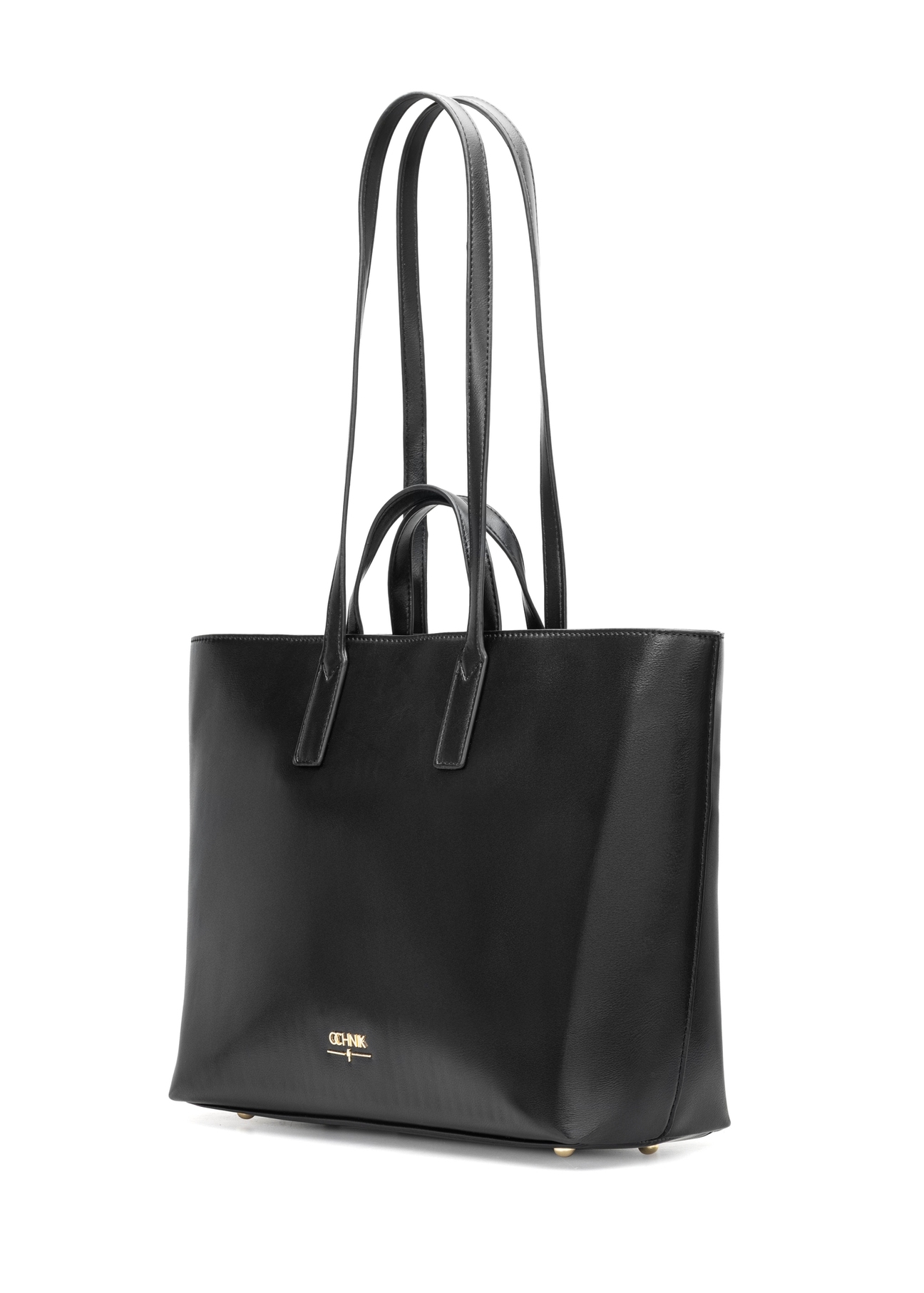 Чорна жіноча сумка-шопер TOREC-1204-99(W26), діагональний вигляд виробу на білому фоні.