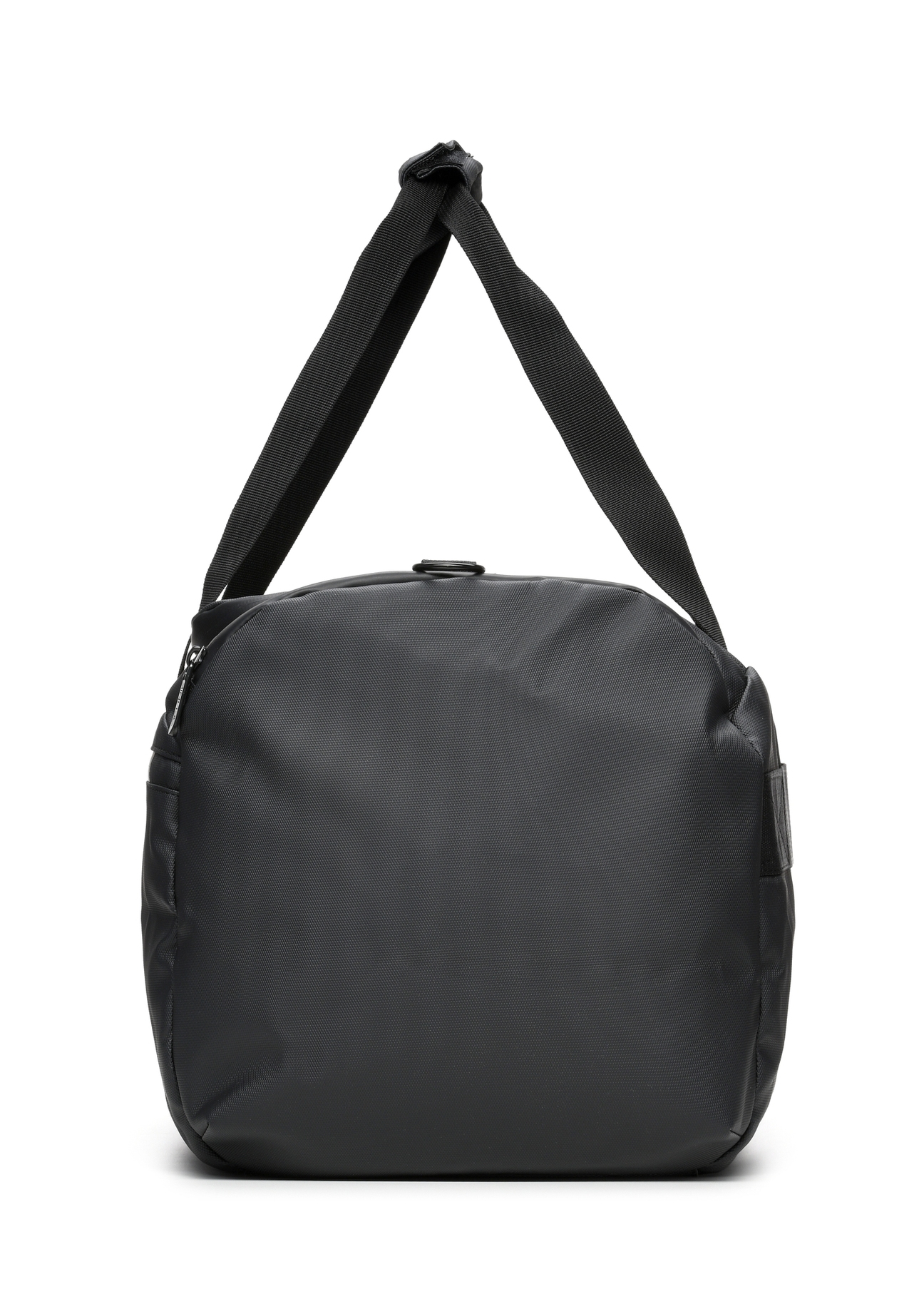 Чорна дорожня сумка TORMN-0412-99(W26), вигляд виробу збоку на білому тлі.