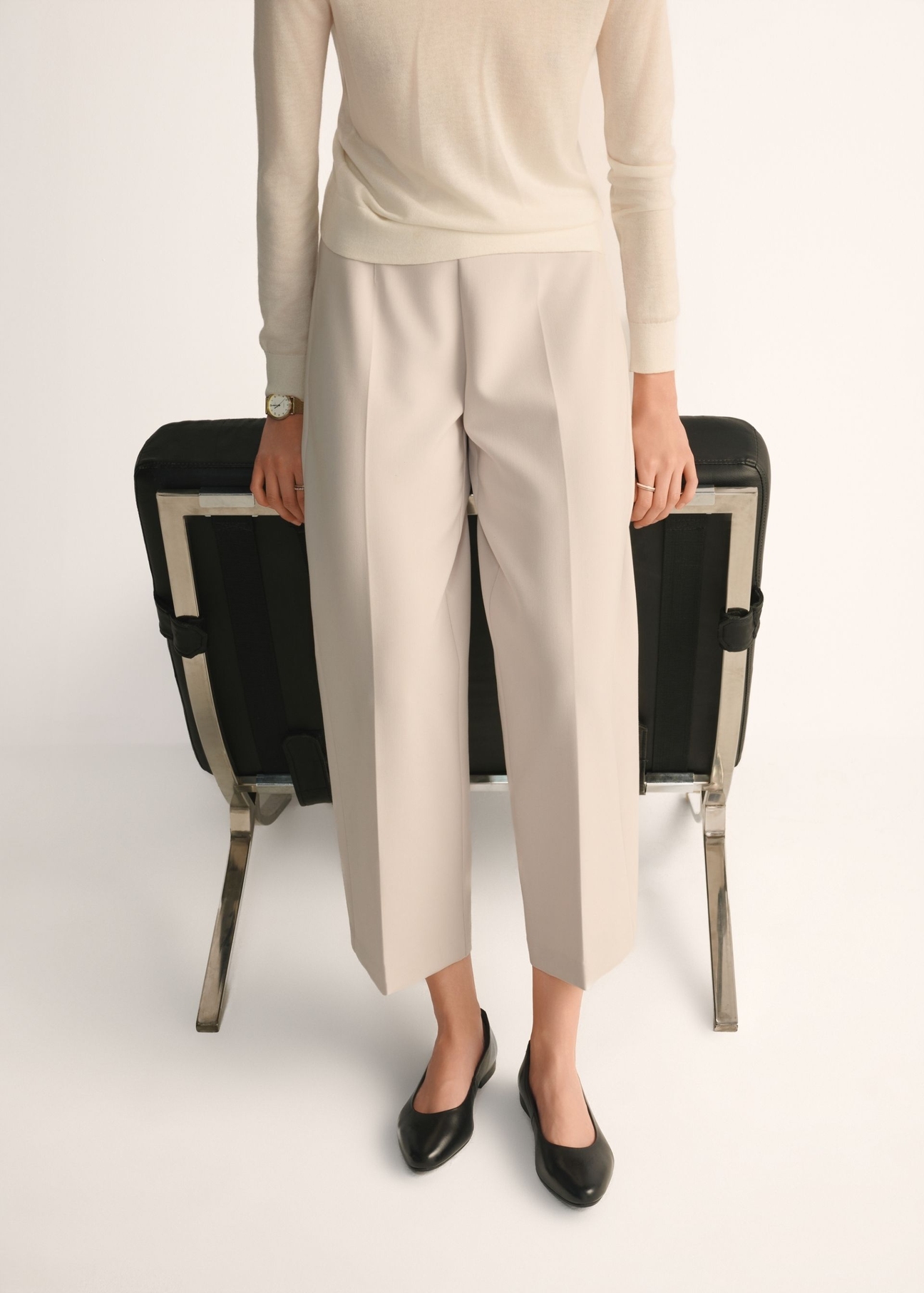 Жіночі чорні шкіряні балерини BUTYD-1049B-99(W26)