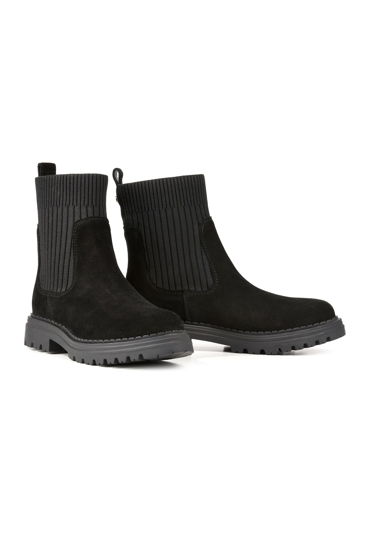 Жіночі чорні замшеві чоботи челсі BUTYD-1194-99(Z25), діагональний вигляд виробу на білому фоні.