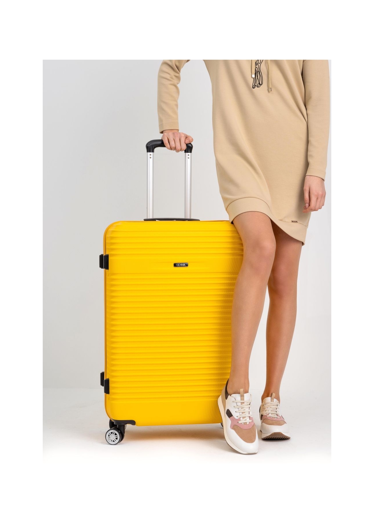 Комплект валіз-колясок WALAB-0040-2B(W26) 19'/24'/28', вигляд виробу спереду.