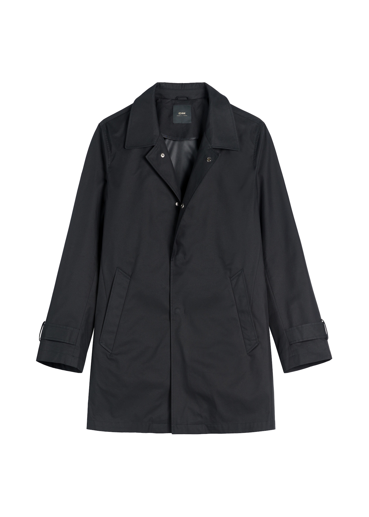 Чоловіча чорна утеплена куртка KURMT-0408-99(W26), вигляд виробу спереду на білому тлі.