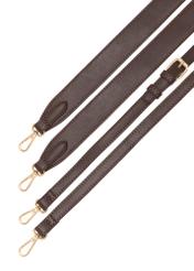 Шоколадна жіноча сумка-месенджер TOREC-0930B-89(Z25), вигляд бретелей сумки на білому фоні.