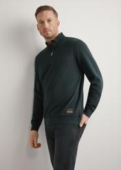 Чоловіча чорна бавовняна толстовка BLZMT-0077-99(W26), вигляд виробу спереду на моделі. Видно половину силуету.