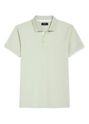 Бавовняна сорочка-поло кольору шавлії POLMT-0045B-8F(W26), вигляд виробу спереду на білому тлі.