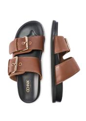 Жіночі шльопанці з верблюжої шкіри BUTYD-1161-1D(W26), вигляд виробу зверху на білому тлі.