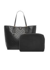 Чорна сумка-шопер з монограмою TOREC-1181-9P(W26), вигляд виробу спереду на білому тлі.