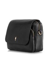 Чорна маленька шкіряна жіноча сумка TORES-0958E-9I(W26), діагональний вигляд виробу на білому тлі.