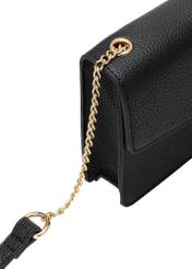 Чорна маленька жіноча сумочка TOREC-1141-9I(W26), крупний план деталі виробу на білому фоні.