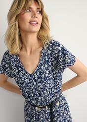 Синя квіткова сукня міді SUKDT-0267-7P(W26), крупний план виробу на силуеті моделі.