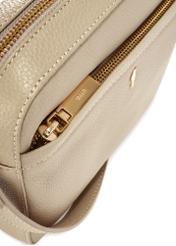 Beżowa mała skórzana torebka damska TORES-1269-1B(W26)