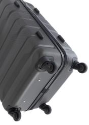 Середня валіза на колесах WALAB-0067-9B-24(W26), вигляд виробу на колесах на білому фоні.