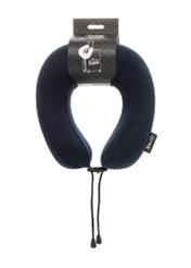 М'яка дорожня подушка темно-синього кольору AW-014-0005-7D(W26), вигляд виробу з упаковкою на білому тлі.