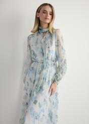 Жіноча кремова сукня з квітковим принтом SUKDT-0265-7P(W26), вигляд виробу спереду на моделі. Видно половину силуету.