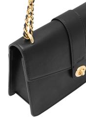 Чорна жіноча сумка-месенджер TOREC-1137-99(W26), крупний план деталі виробу на білому фоні.