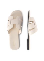 Жіночі білі плетені шльопанці BUTYD-0904D-0B(W26), вигляд виробу зверху на білому фоні.