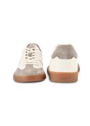 Чоловіче шкіряне спортивне взуття BUTYM-0487-0B(W26), вигляд виробу спереду та ззаду на білому тлі.