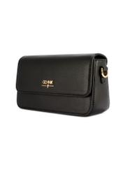 Маленька чорна жіноча сумочка TOREC-1171-99(W26), діагональний вигляд виробу на білому фоні.