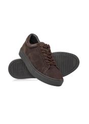 Темно-коричневе шкіряне спортивне взуття BUTYM-0503A-1I(W26), діагональний вигляд виробу на білому тлі.