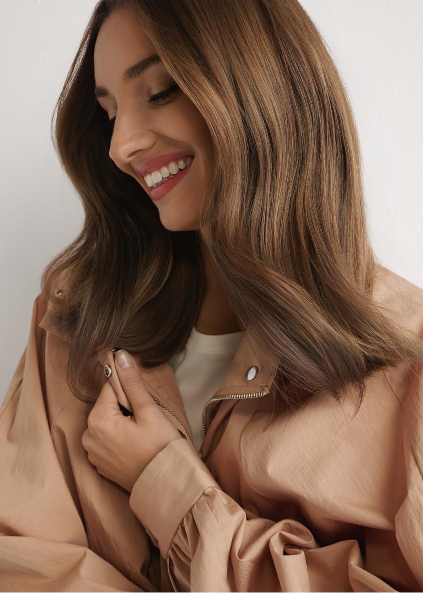 Бежева коротка жіноча куртка оверсайз KURDT-0626-1D(W26)