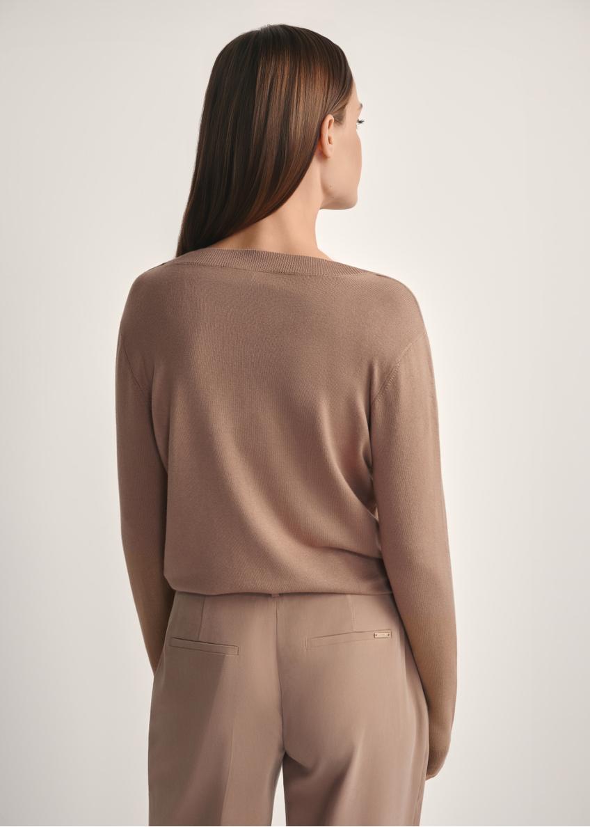 Жіночий пуловер з вирізом коричневого кольору SWEDT-0201-1D(W26)