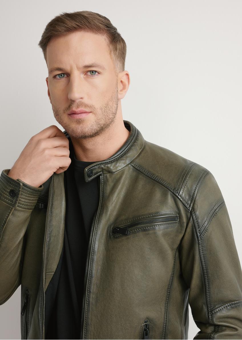 Чоловіча шкіряна куртка кольору хакі KURMS-0403-8D(W26)