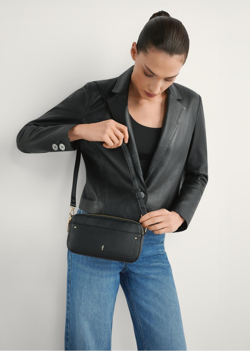 Mała czarna torebka damska TOREC-1173-99(W26)