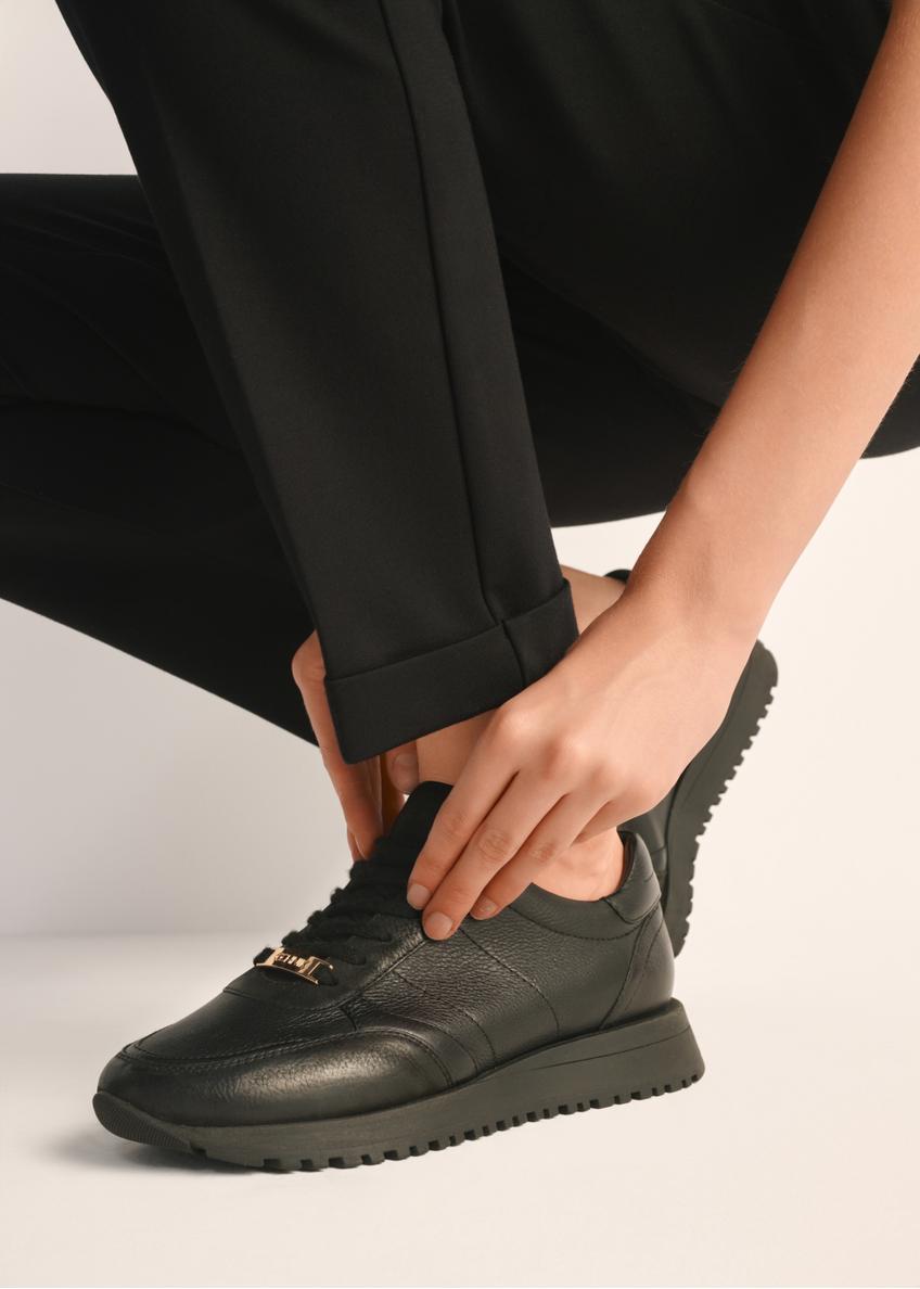 Чорні жіночі шкіряні кросівки BUTYD-1099-99(Z25)