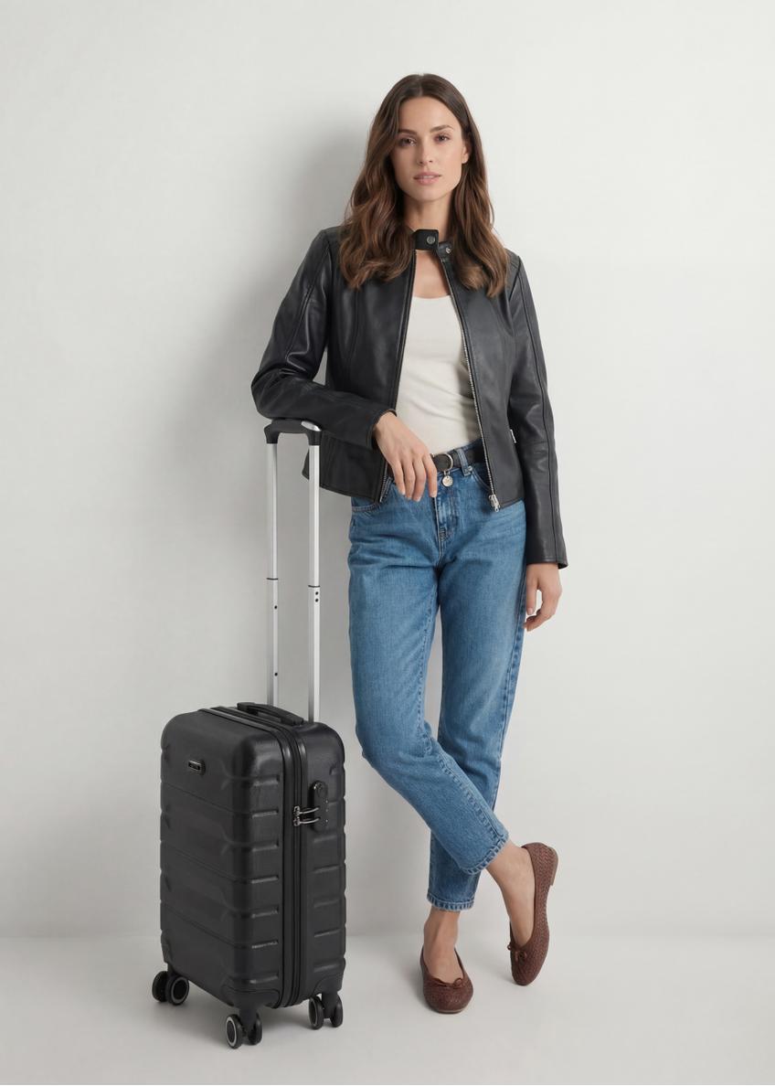 Мала валіза на колесах WALAB-0067-99-19(W25)