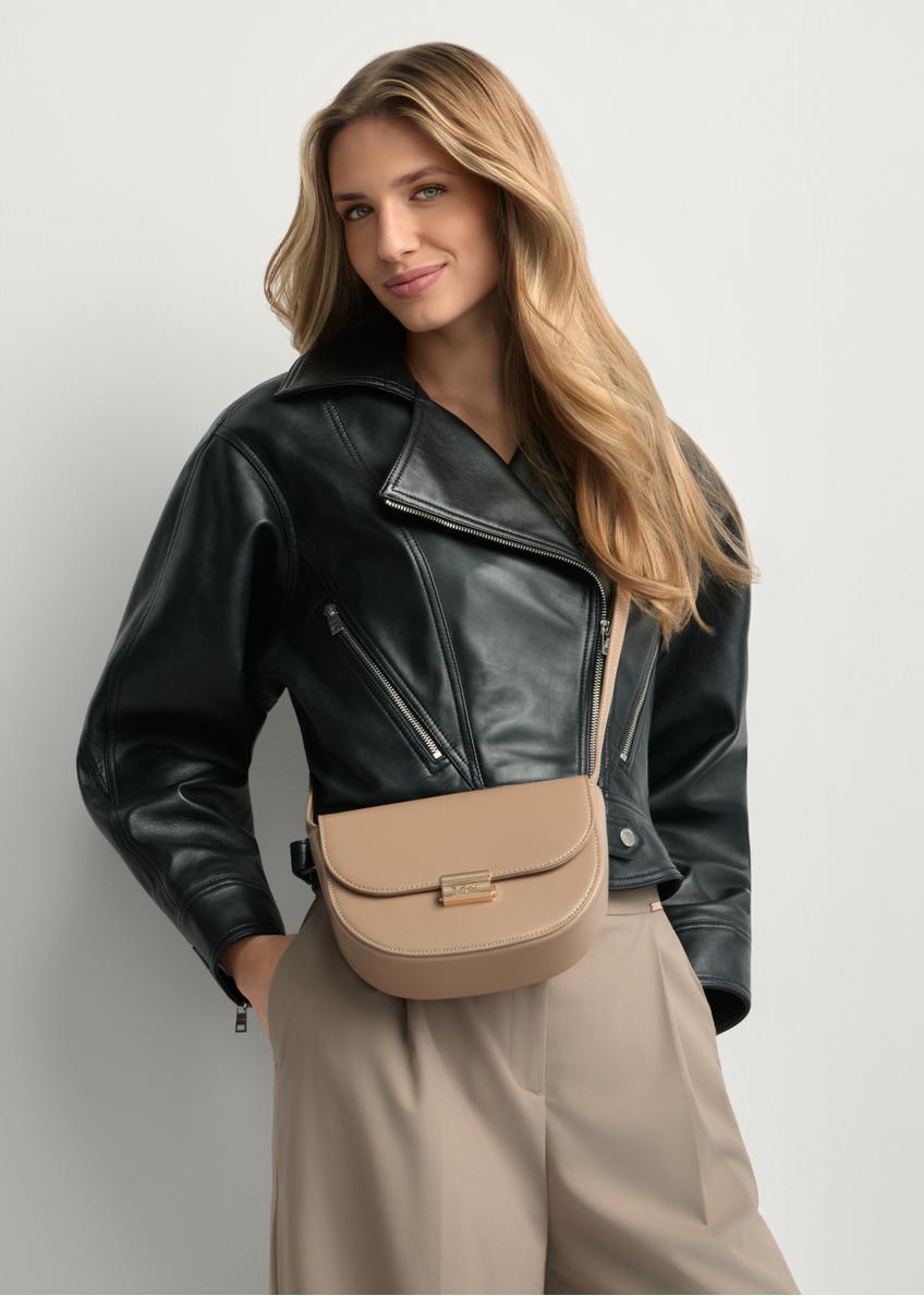 Beżowa półokrągła listonoszka damska TOREC-1127-1D(W26)