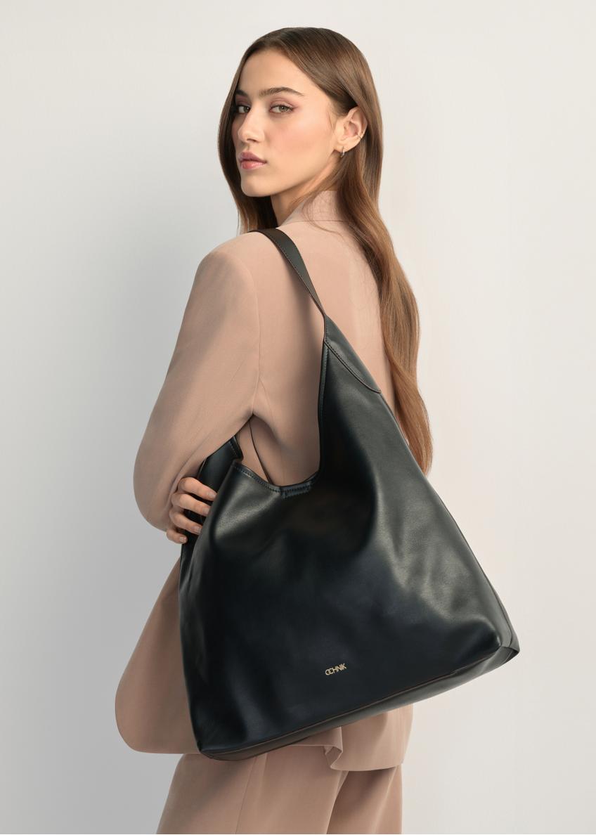 Чорна велика жіноча сумка TOREC-1199-99(W26)