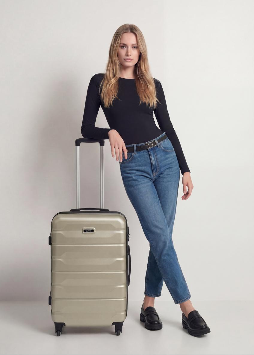 Середня валіза на колесах WALAB-0067-0X-24(W26)