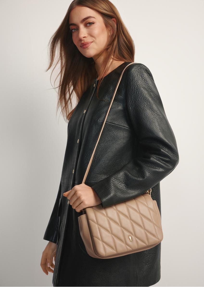 Бежева жіноча сумка з декоративними швами TOREC-1151-1D(W26)