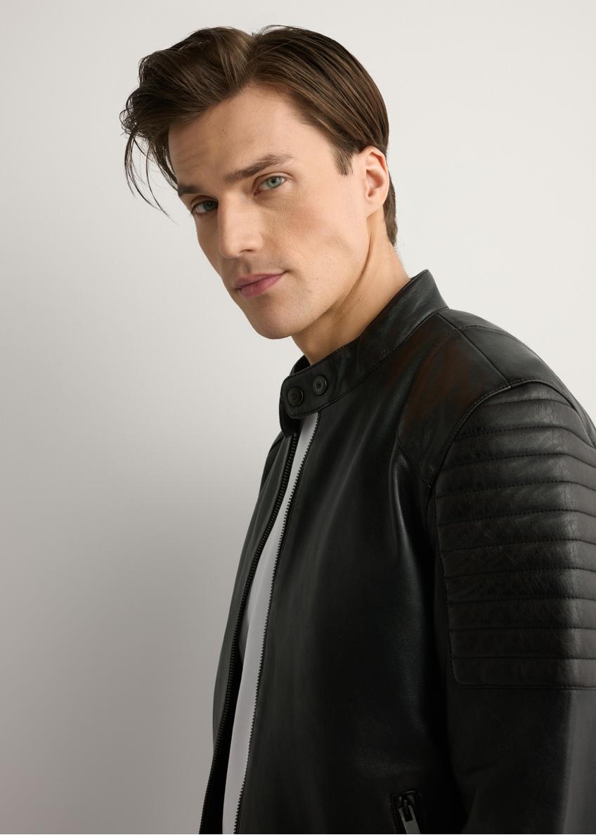 Чорна чоловіча шкіряна куртка KURMS-0394-99(W26)